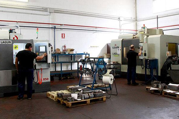 Enseñanza de herramientas para la incorporación de tecnologías digitales en los procesos productivos